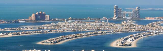 Travellers stranded in the Middle East are racking up mounting bills: 'That's a lot of money we were not intending to spend'