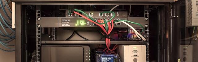 Эксперименты с селф-хостингом и домашние лаборатории: «скандинавский» стиль, миниатюрные и тихие сетапы