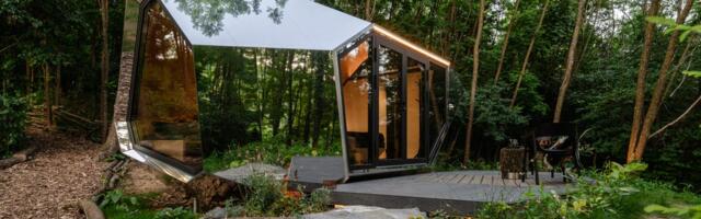 This futuristic tiny home looks like a spaceship and feels like a 5-star hotel. See inside.