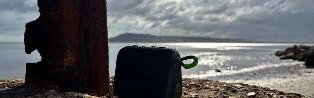 This Bluetooth speaker’s battery life impressed me in testing, but it’s irredeemably bad in one vital respect