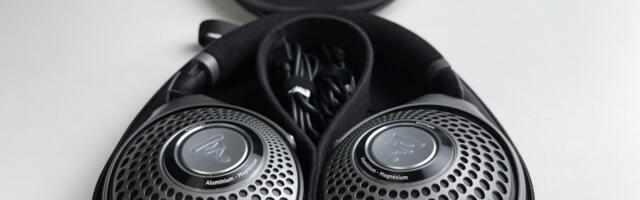 These premium noise-canceling headphones are $100 off today