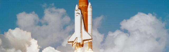 Why The US Launches Spaceships From Both Florida And California