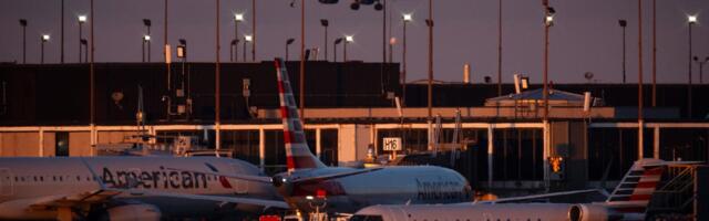 Thunderstorms over Chicago caused dozens of flights to divert, including one that took 3 attempts to land