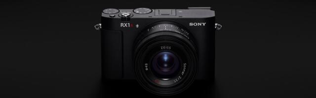 Sony is still stubborn about the size of its cameras