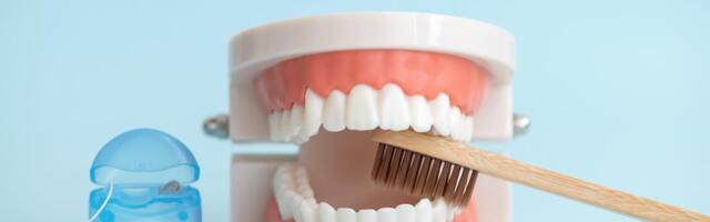 Want to Keep Your Teeth as Healthy as Possible? Don't Rinse After Brushing