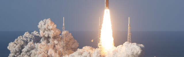 [Перевод] день запуска Artemis II