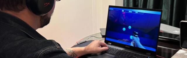 I Scanned My Brain With Headphones to Gauge My Stress While Gaming