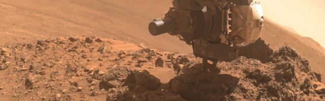 Tuesday Telescope: On Mars, the rovers take pictures of robotic arms and rocks