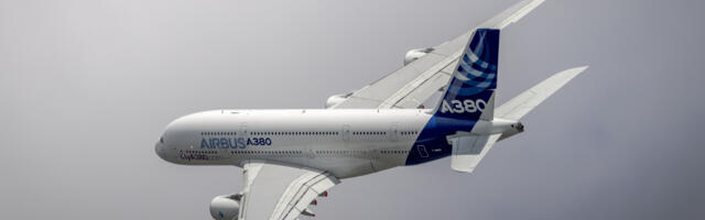 The Largest Passenger Plane Can Hold Over 850 Seats - Here's Which Airlines Use It The Largest Passenger Plane Can Hold Over 850 Seats - Here's Which Airlines Use It
