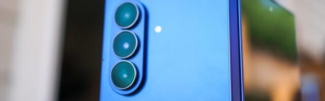 Samsung Goes Instant $400 Off on Galaxy Z Fold 7