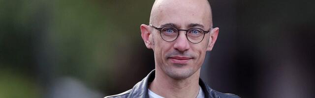 Shopify's CEO says companies that hire founders often make a big mistake: Don't 'put them in like founder day care'