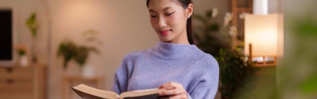 Psychology says if you’ve never felt lonely despite spending most evenings alone, you display these 9 rare signs of self-sufficiency