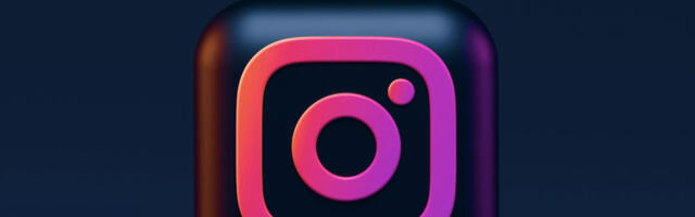 Instagram now lets you add a unique caption to each carousel slide