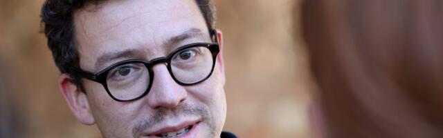 Duolingo's CEO gives new hires 5 tips for career success