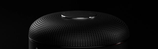 This device claims it can make your conversations unrecordable for maximum privacy