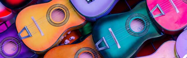 I Wanted to See if AI Could Help Me Get Better at Playing Guitar. Here's What I Learned