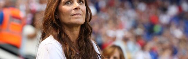 Soccer legend Mia Hamm has a 3-step longevity routine to stay strong and agile in her 50s