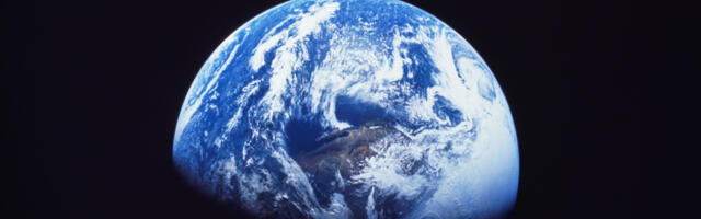 An Entire Ocean Could Be Trapped In Rock 400 Miles Below Your Feet