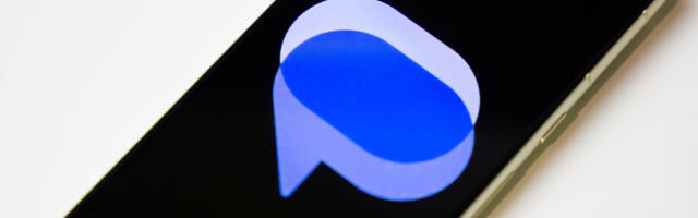 Google Messages is making it easier to share from your Google Photos library