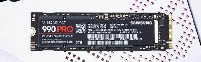 Non-functioning counterfeit Samsung 990 Pro SSDs are circulating in Europe — Despite convincing packaging, blue PCB easily gives away the dupe