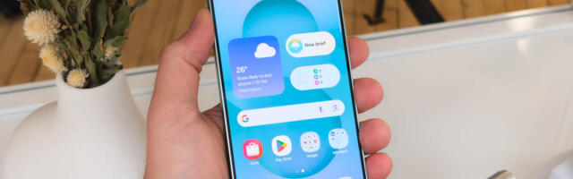 Why spend more? You can get the Samsung Galaxy S25 at a record-low price!