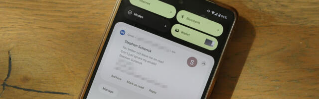Got all you need from the notification? Gmail starts letting you mark as read