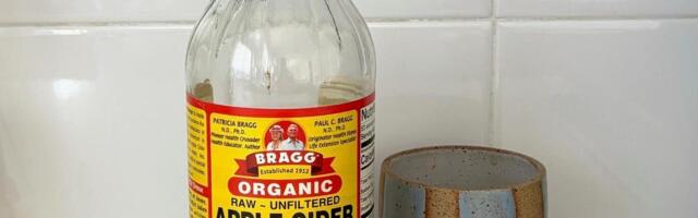 What You Should Know About Apple Cider Vinegar Benefits, Dosage and Safety