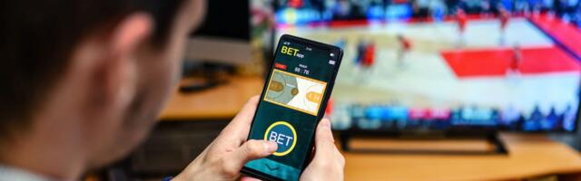 America's online gambling addiction is driving young people to bankruptcy court