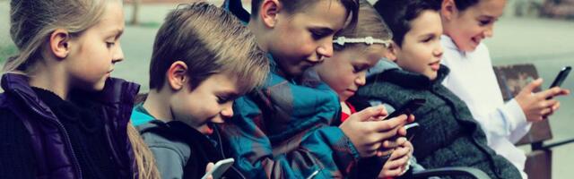 UK to Ban Social Media for Under-16s Starting in 2027