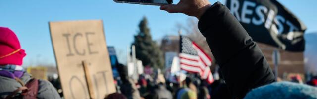 How to Be Smart With Your Phone at the Next Protest You Attend