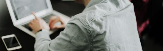 U.S. Companies Are Cutting Budgets for Business Trips by 25 Percent