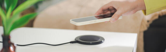 Do Most Phone Cases Work With Wireless Chargers? Here's What You Need To Know