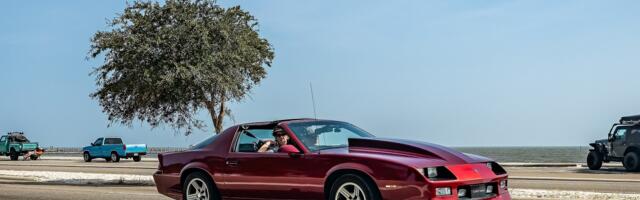 Why The 305 Small Block Is One Of Chevy's Most Underrated Engines