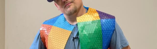 A YouTuber 3D printed an entire outfit, but the comfort and cost are more complicated than you’d think