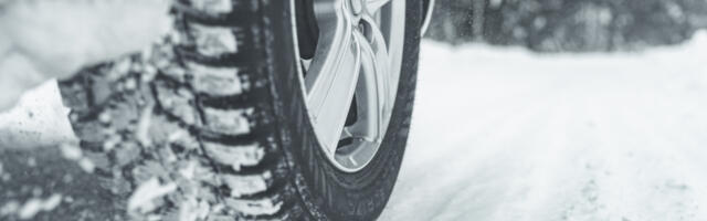 Here's Which Features Make A Snow Tire Good