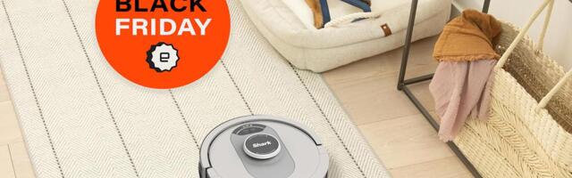 This is the Shark Black Friday robot vacuum deal to beat for 2025
