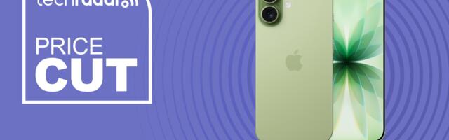 A tiny discount makes the iPhone 17 the better buy compared to the more affordable iPhone 17e — here's why