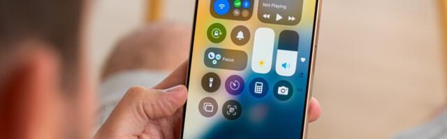 iOS 18 feature walkthrough on iPhone 16