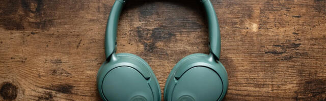 Amazing deal: 63% off the JLab JBuds Lux ANC, our favorite budget headphones