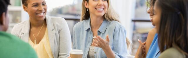 If you automatically notice these 8 small details about people, you have exceptional emotional intelligence