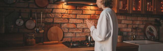 If you still check that the stove is off before leaving the house even when you haven’t cooked today, psychology says you share these 8 traits with people who were the first one in their family everyone counted on to make sure nothing went wrong