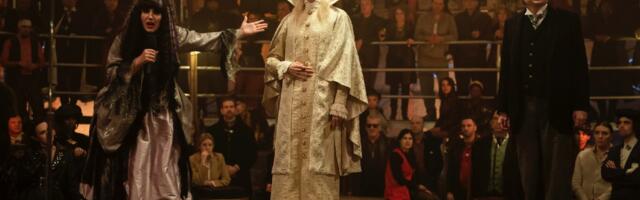 What We Do in the Shadows‘ Doug Jones on Playing the Fabulous Baron
