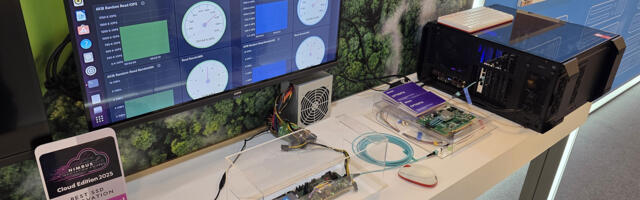 Kioxia demos optical SSD, boasts of high performance and 30m+ cabling