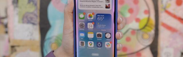 With Apple's Siri AI Overhaul Delayed, Google Might Help It Catch Up