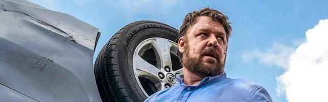 Netflix just added an Unhinged thriller movie that shows off Russell Crowe as a road-raging psycho