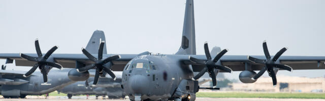 What Aircraft Fly Out Of Kirtland Air Force Base?