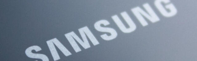 Samsung's First Cell Phone Is Older Than You Probably Think