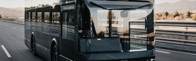 Arrival slams brakes on electric bus and car trials – report