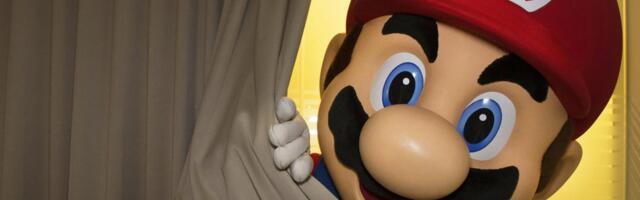 Nintendo former staff say infamously weird Mario curtain photo "won't happen again"