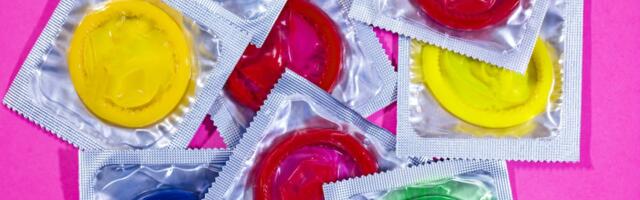 Should we share our STI status on dating apps?